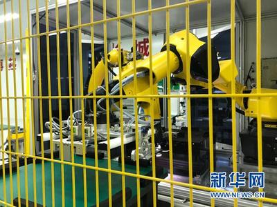 在“智能云”工廠感受山西信息產業速度